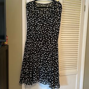 Cap sleeve Chicos black & white polka dot dress